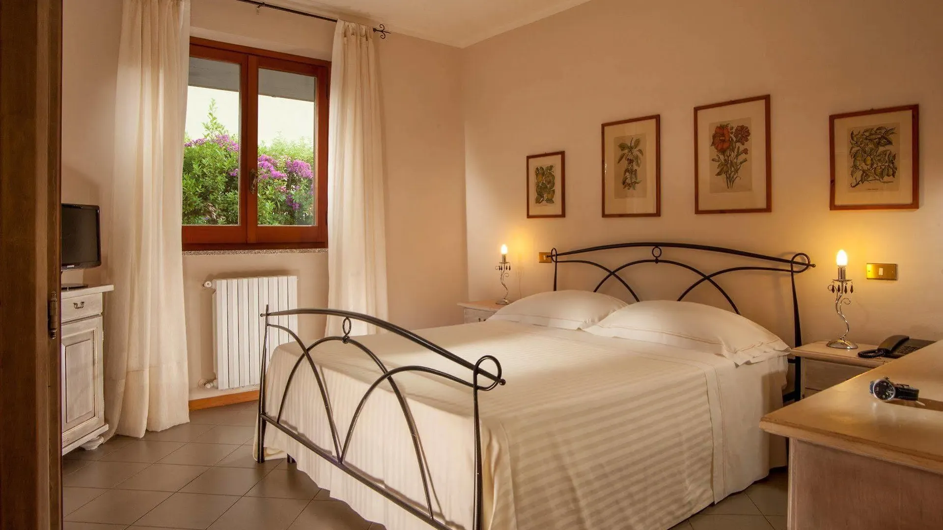 Valle Del Buttero Aparthotel Capalbio 3*,